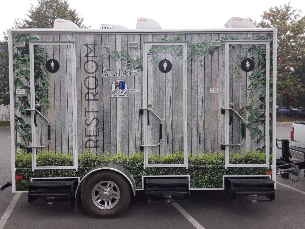 decorative portable restroom trailer